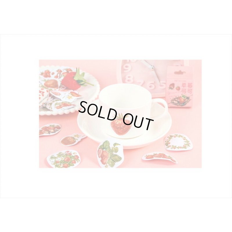 画像8: 苺がいっぱい🍓＊光沢＊フレークシール＊46枚＊箱入り＊海外製