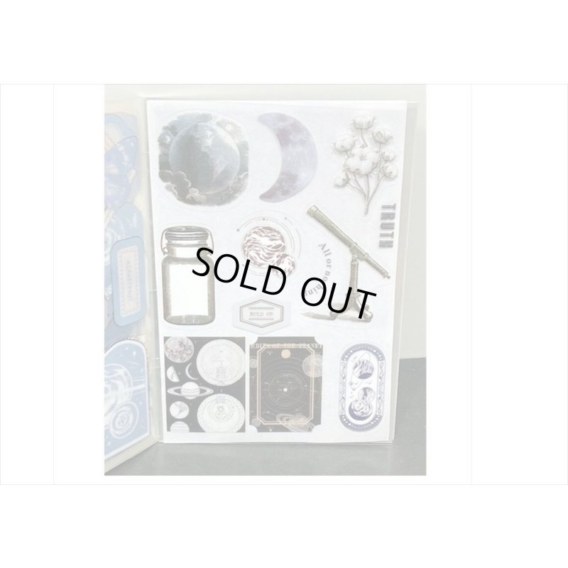 画像10: 防水PETシール帳＊宇宙＊ダイカット＊20シート＊海外製