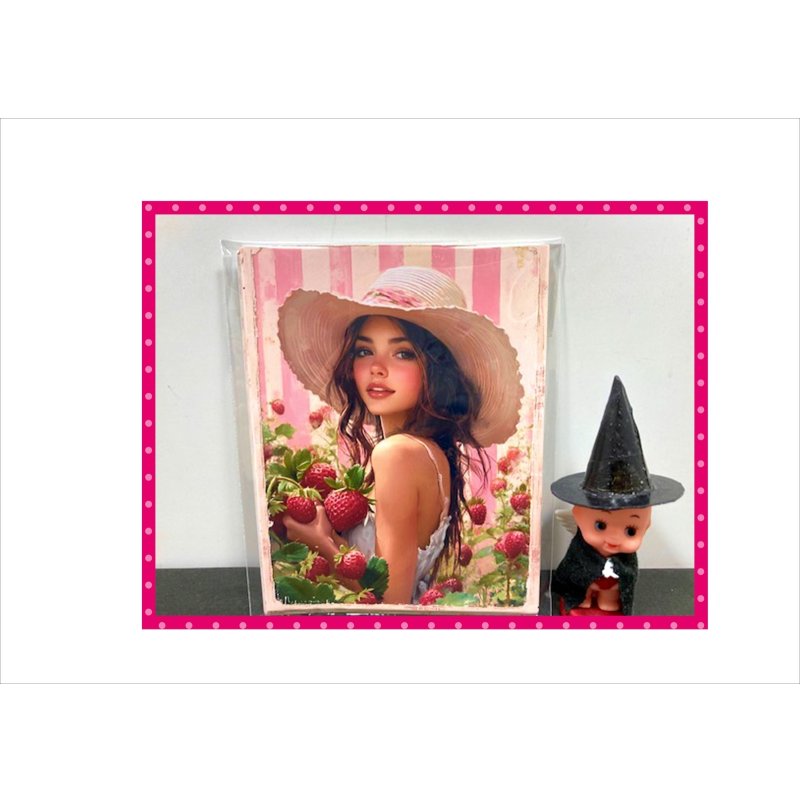 画像2: いちごレディ＊ペーパーセット＊柄違い16枚＊オリジナル