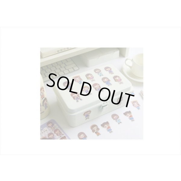 画像9: 7色の女の子＊イエロー＊防水＊PET＊ダイカットシール＊40枚＊海外製 (9)